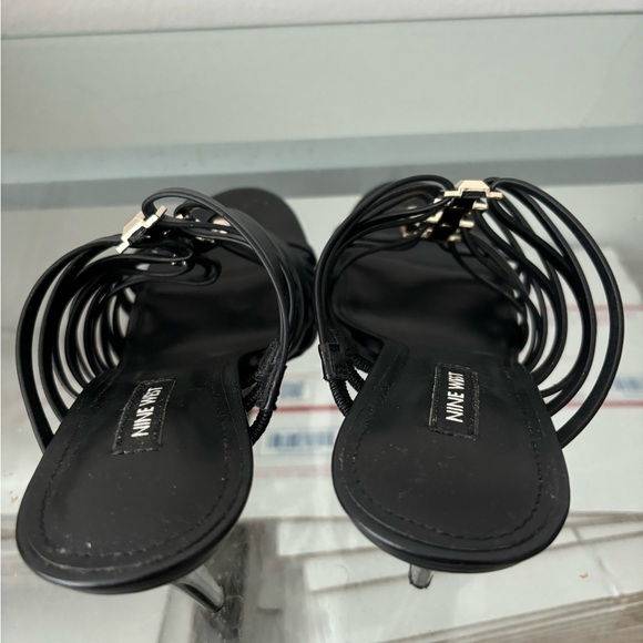 Used Nine West black shoes size 8m. - Picture 5 of 8